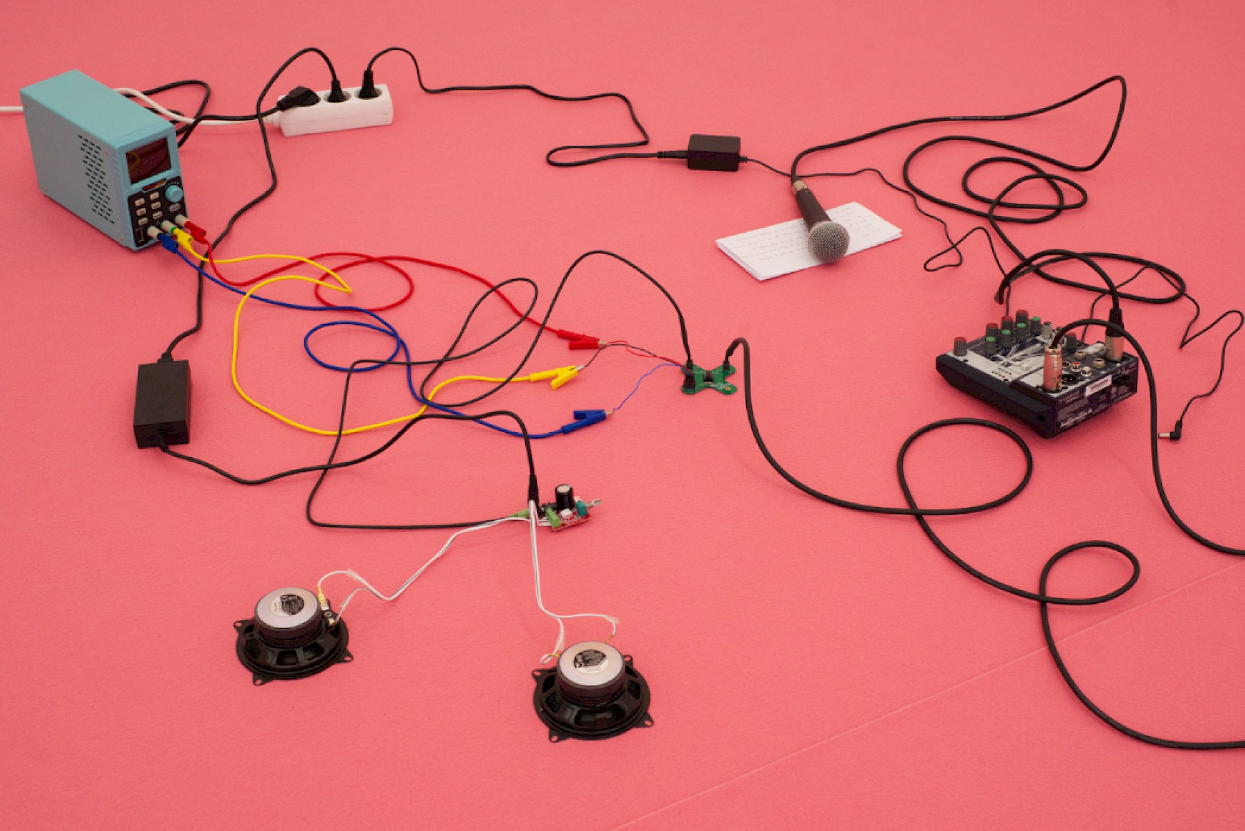 Let's Symbiose and Be With 5